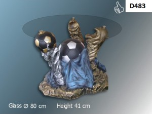 D483