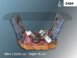 D484