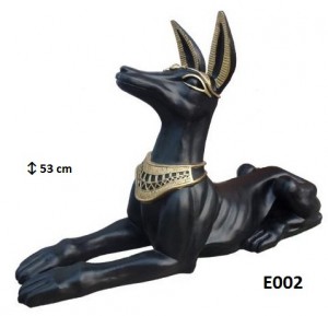 E002